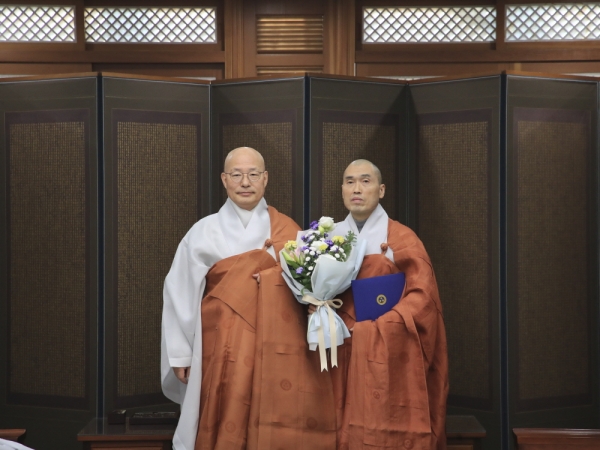 지난해 10월 30일 조계종 총무원장 진우 스님은 범어사 주지 직무대행에 정오 스님을 임명했다